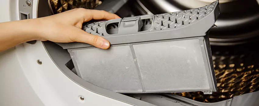 Signs Of A Clogged Dryer Lint Trap in Duarte, California